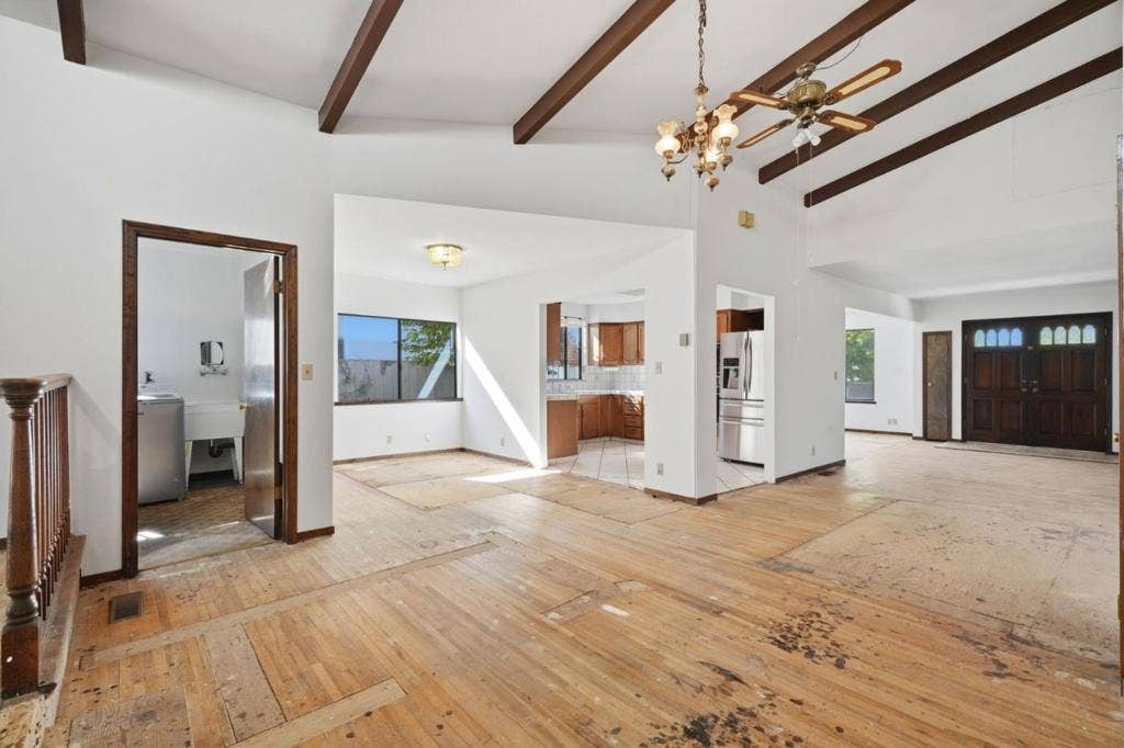 915 Ruth Avenue, Belmont, CA 94002