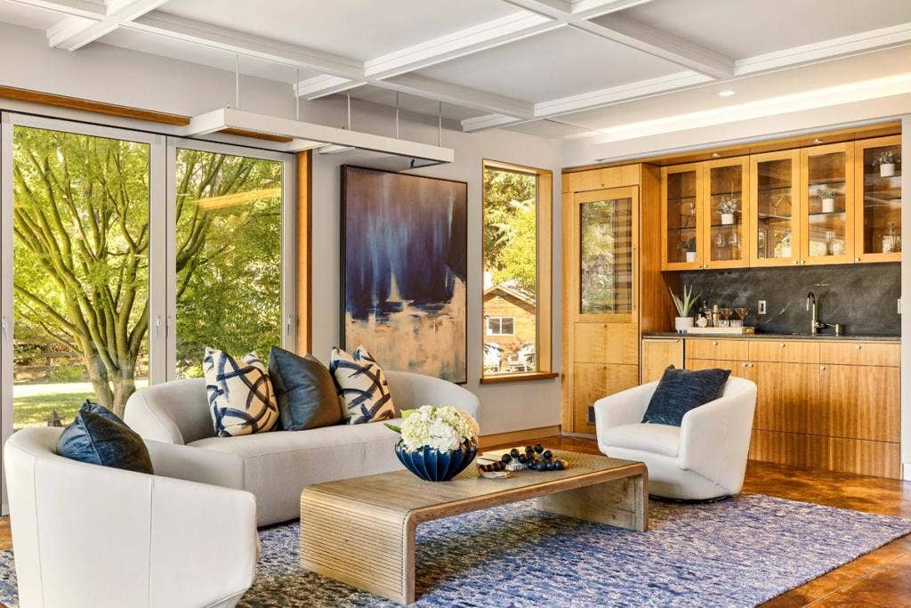 14123 Tracy Court, Los Altos Hills, CA 94022