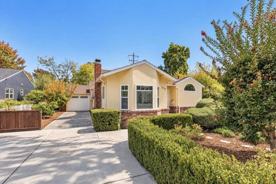Property photo for 1119 Oregon Avenue, Palo Alto, CA