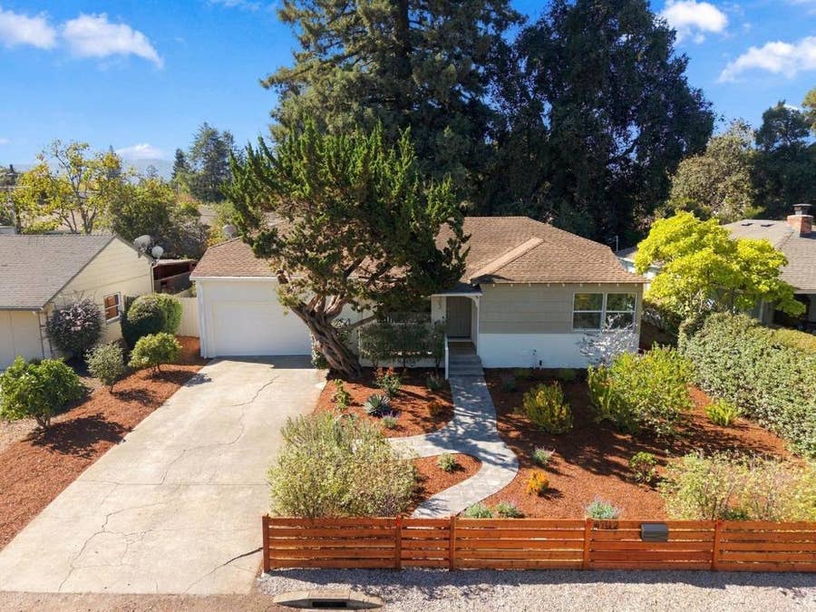 Property photo for 4102 Verdosa Drive, Palo Alto, CA