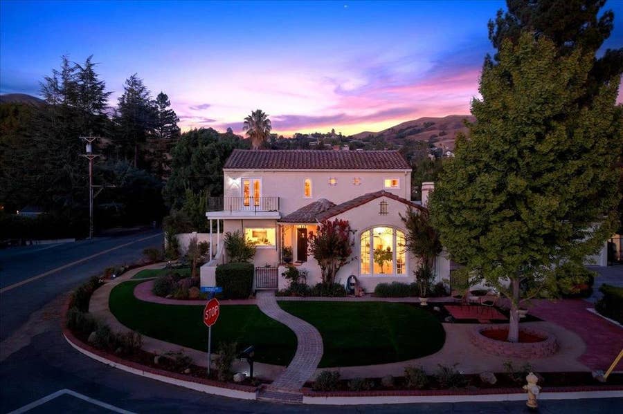 Property photo for 398 Crest Drive, San Jose, CA