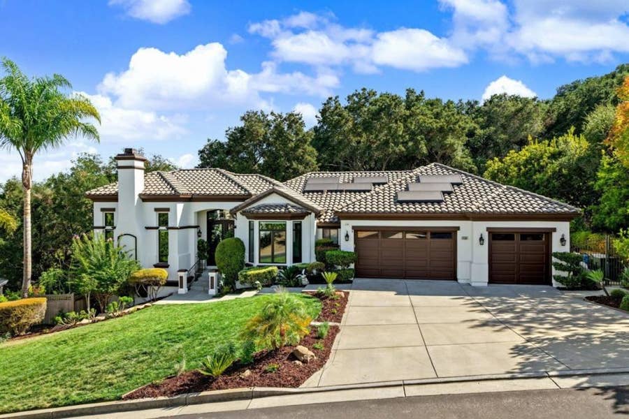 Property photo for 2130 Periwinkle Drive, Gilroy, CA