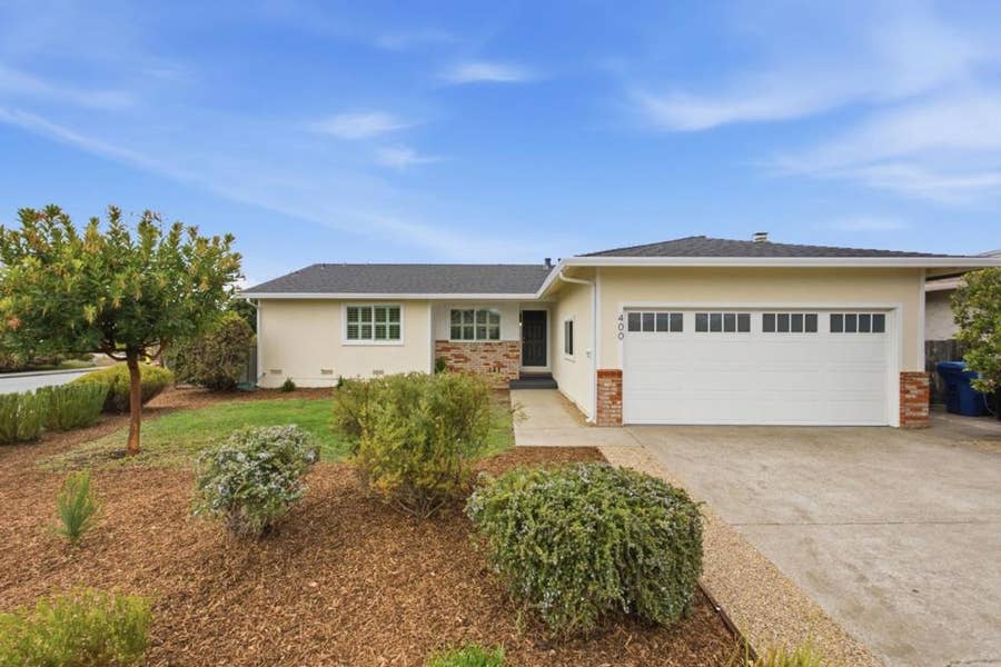 Property photo for 400 Kehoe Avenue, Half Moon Bay, CA