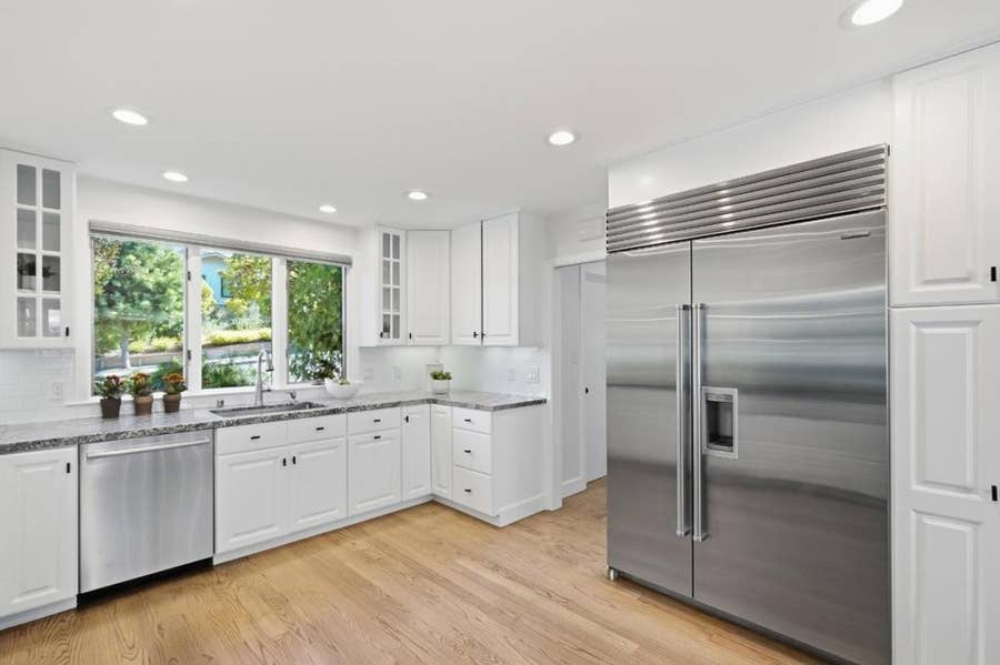 Property photo for 860 Chesterton Avenue, Redwood City, CA
