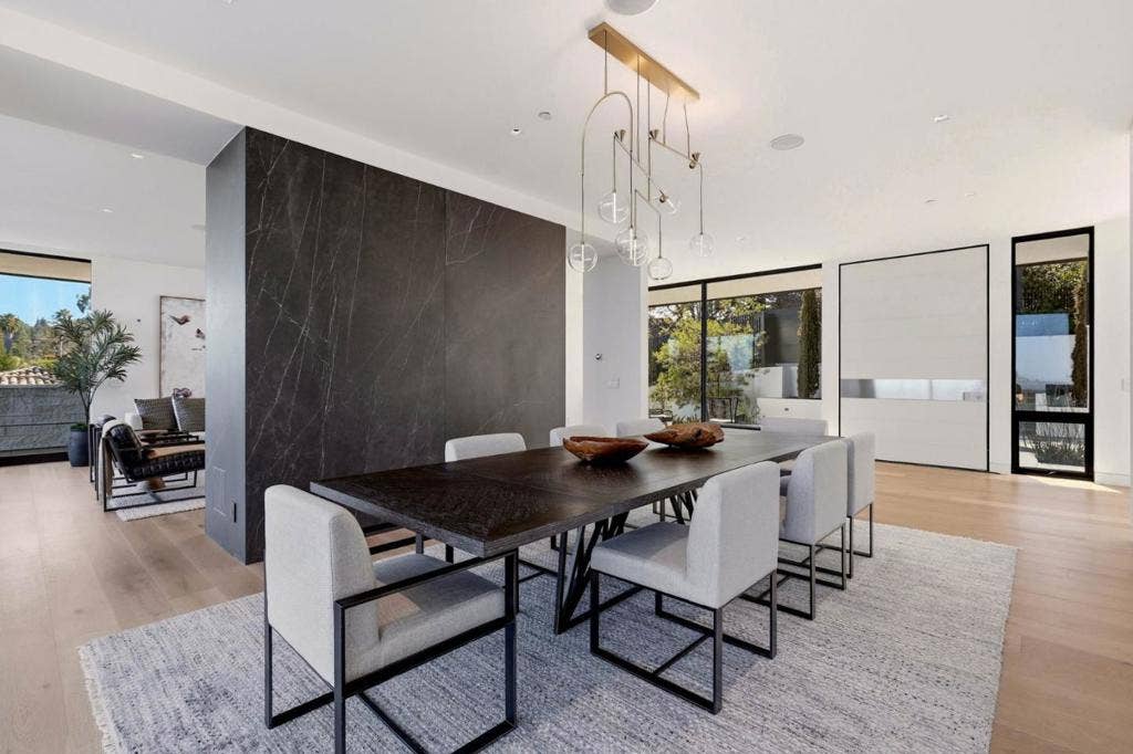 950 Macadamia Drive, Hillsborough, CA 94010 950 Macadamia Drive, Hillsborough, CA 94010