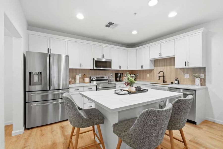 Property photo for 88 N Jackson Avenue, #211, San Jose, CA