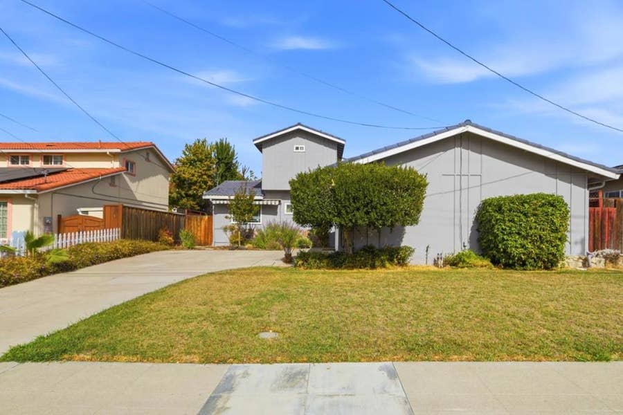 Property photo for 984 Hobie Lane, San Jose, CA