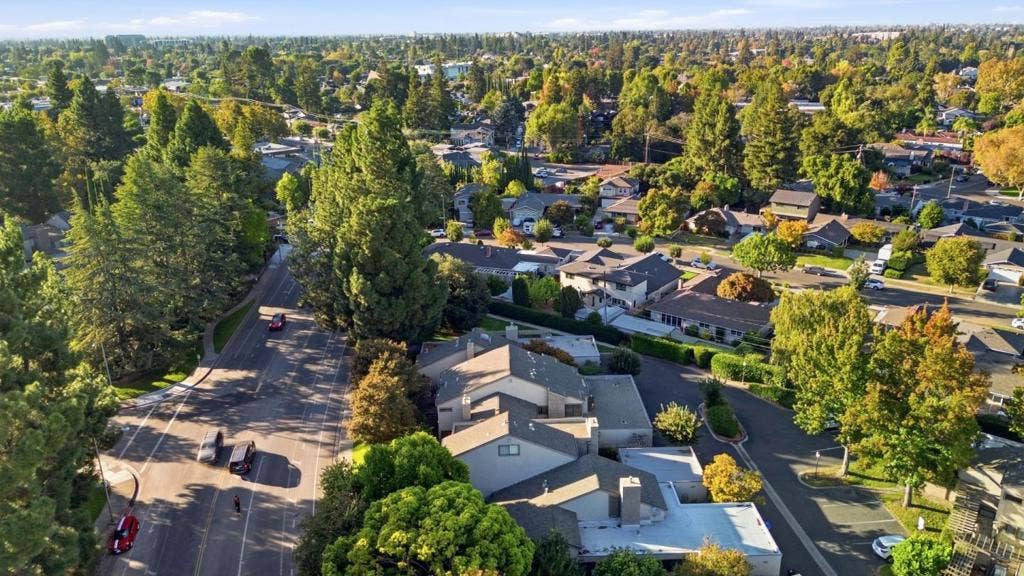 1685 Sandyrock Court, San Jose, CA 95125 1685 Sandyrock Court, San Jose, CA 95125