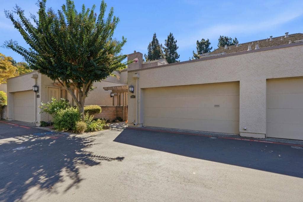 1685 Sandyrock Court, San Jose, CA 95125 1685 Sandyrock Court, San Jose, CA 95125
