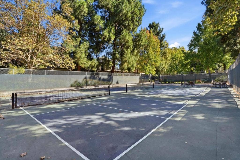 1685 Sandyrock Court, San Jose, CA 95125 1685 Sandyrock Court, San Jose, CA 95125