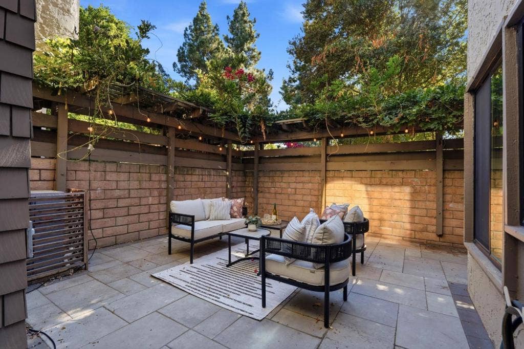 1685 Sandyrock Court, San Jose, CA 95125 1685 Sandyrock Court, San Jose, CA 95125