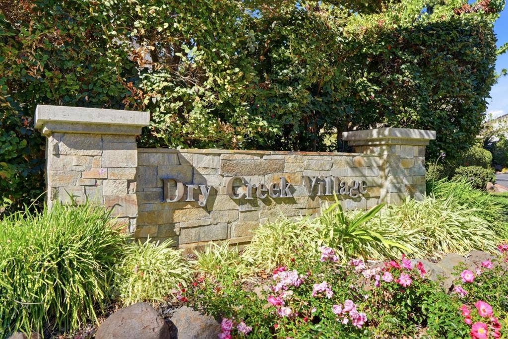 1685 Sandyrock Court, San Jose, CA 95125 1685 Sandyrock Court, San Jose, CA 95125