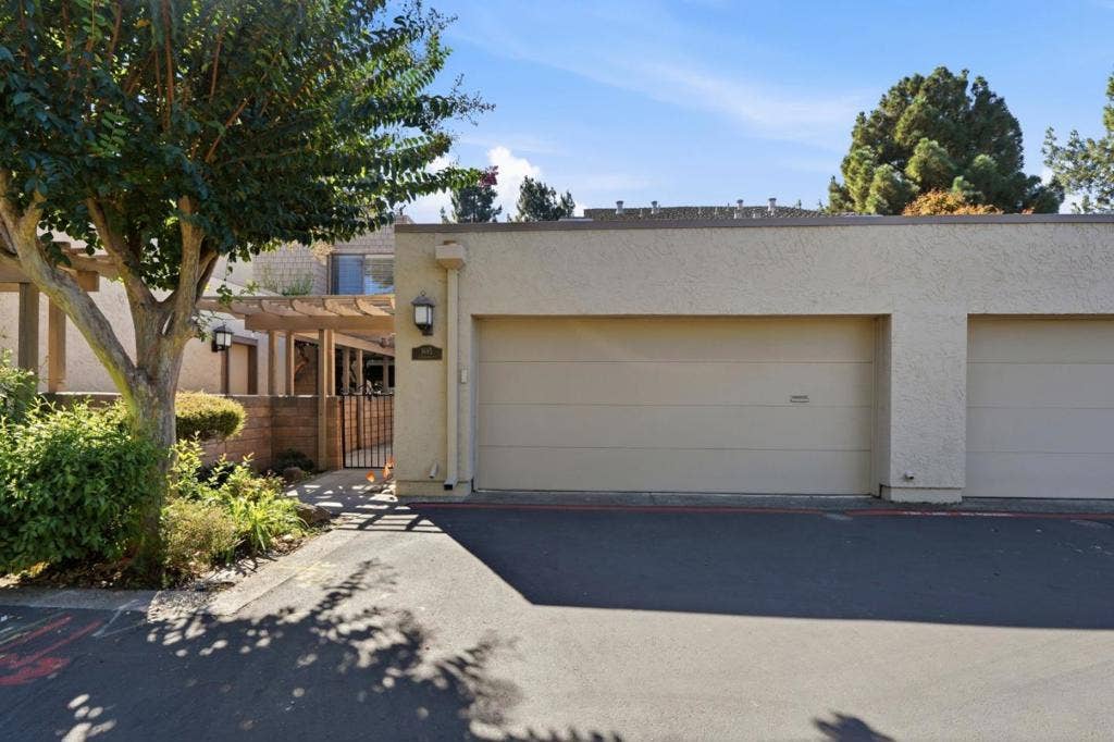 1685 Sandyrock Court, San Jose, CA 95125 1685 Sandyrock Court, San Jose, CA 95125