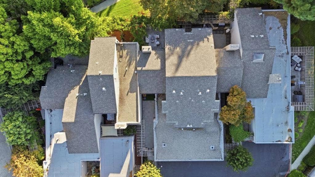 1685 Sandyrock Court, San Jose, CA 95125 1685 Sandyrock Court, San Jose, CA 95125