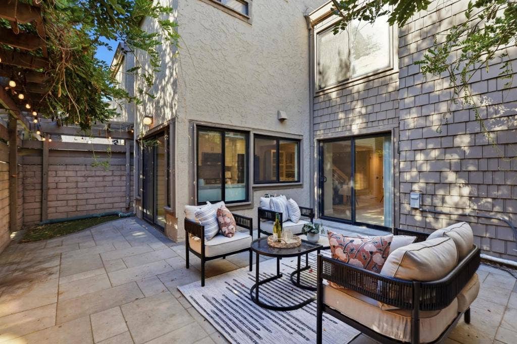 1685 Sandyrock Court, San Jose, CA 95125 1685 Sandyrock Court, San Jose, CA 95125
