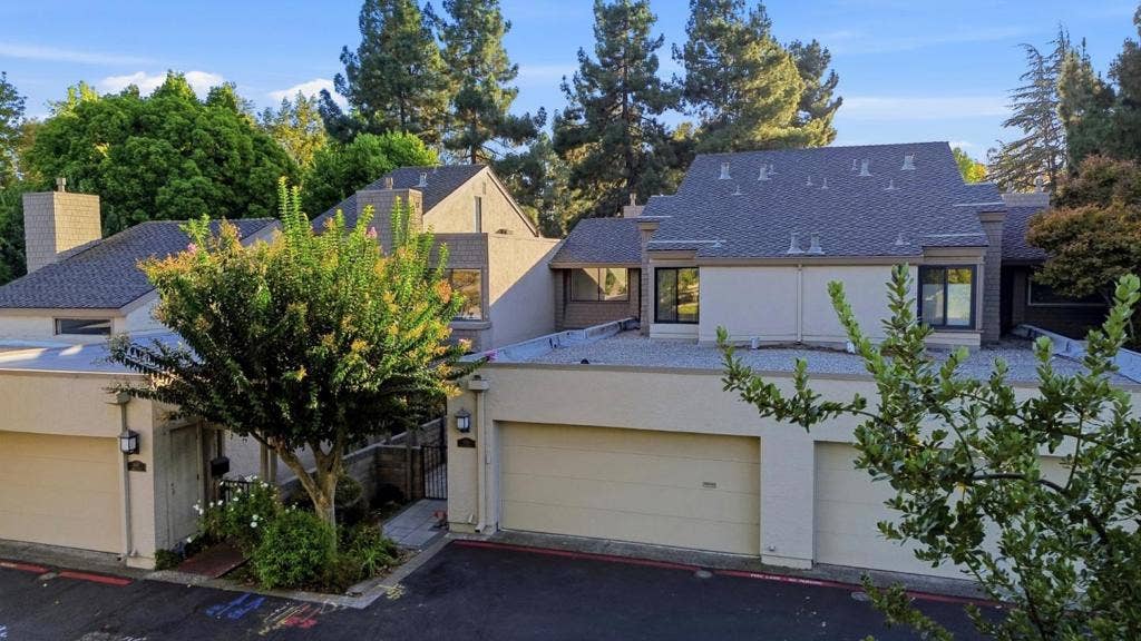 1685 Sandyrock Court, San Jose, CA 95125 1685 Sandyrock Court, San Jose, CA 95125