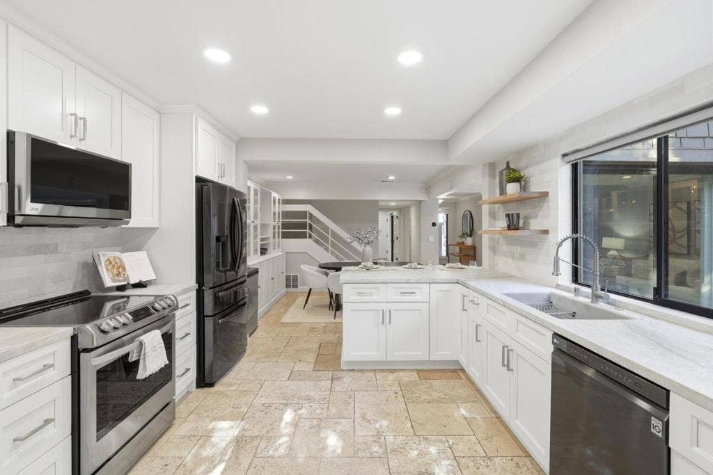 1685 Sandyrock Court, San Jose, CA 95125 1685 Sandyrock Court, San Jose, CA 95125