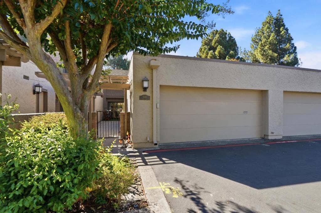 1685 Sandyrock Court, San Jose, CA 95125 1685 Sandyrock Court, San Jose, CA 95125