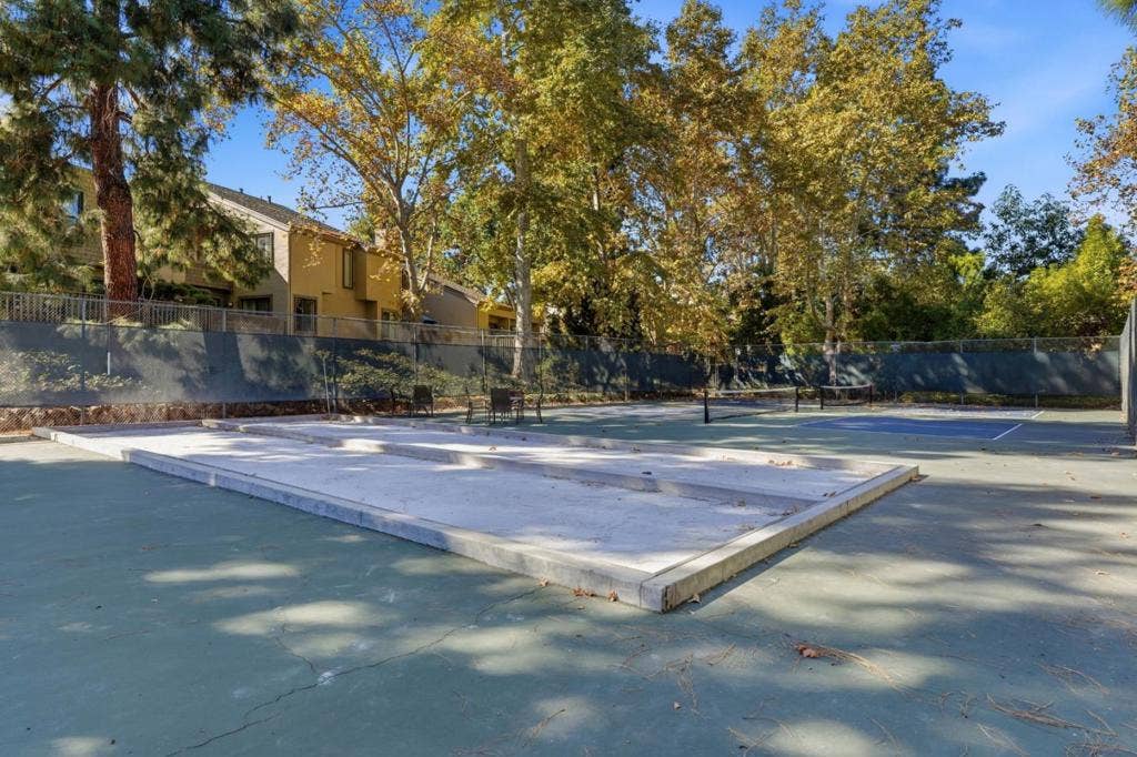 1685 Sandyrock Court, San Jose, CA 95125 1685 Sandyrock Court, San Jose, CA 95125