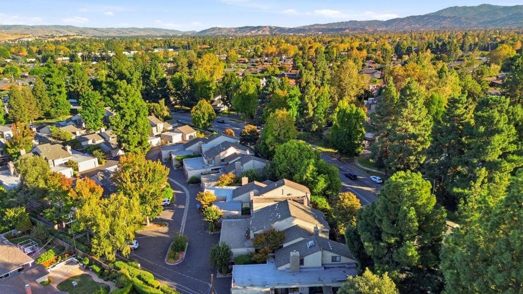 1685 Sandyrock Court, San Jose, CA 95125 1685 Sandyrock Court, San Jose, CA 95125
