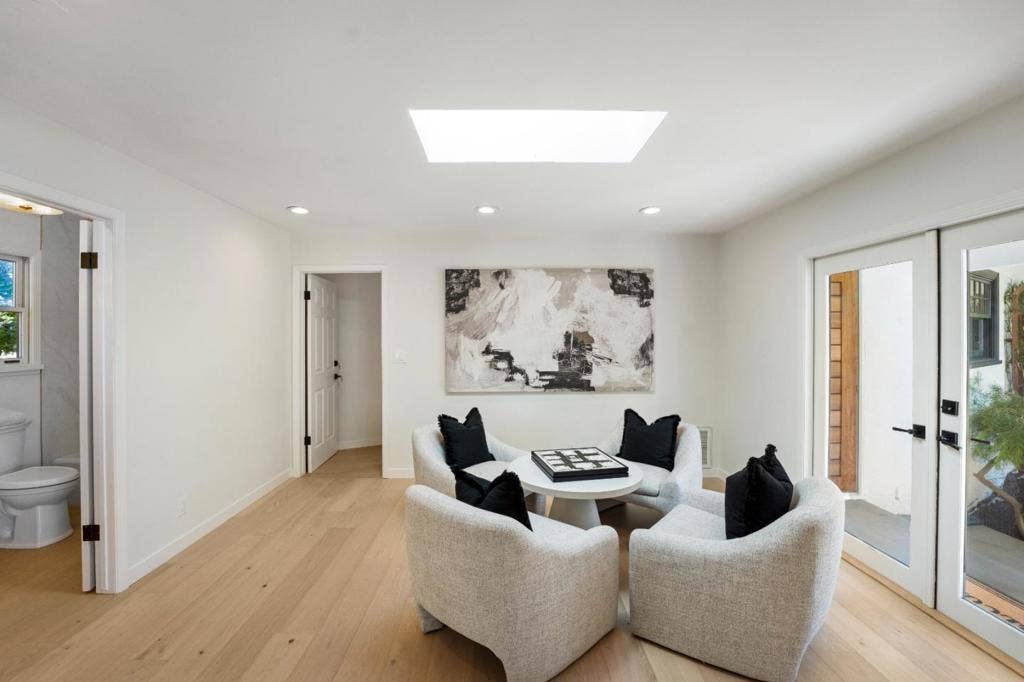 26209 Dori Lane, Los Altos Hills, CA 94022