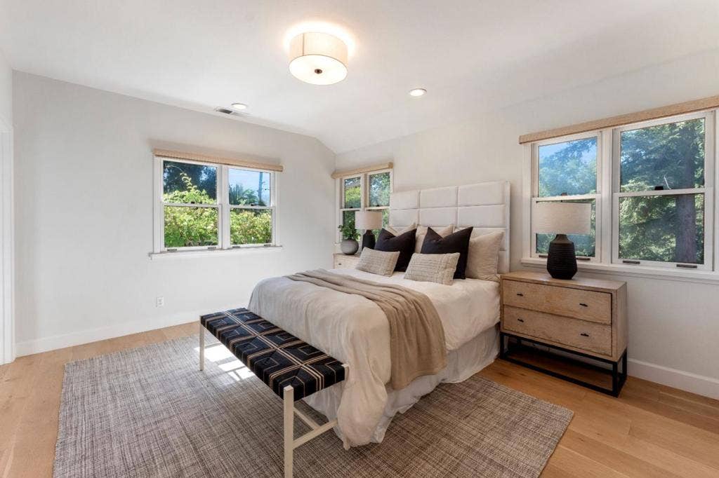 26209 Dori Lane, Los Altos Hills, CA 94022