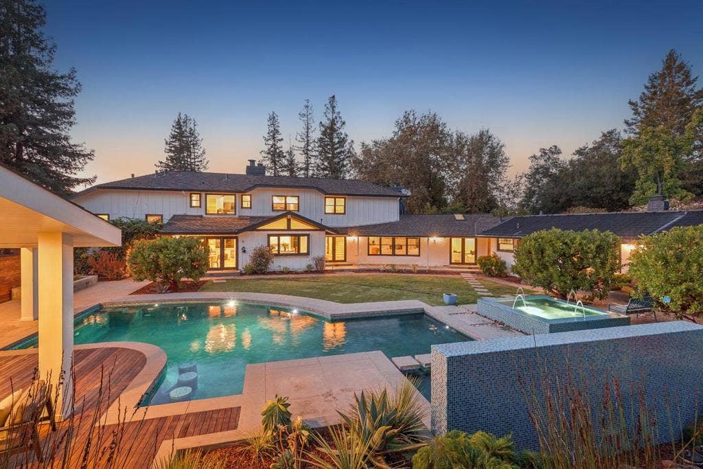 26209 Dori Lane, Los Altos Hills, CA 94022