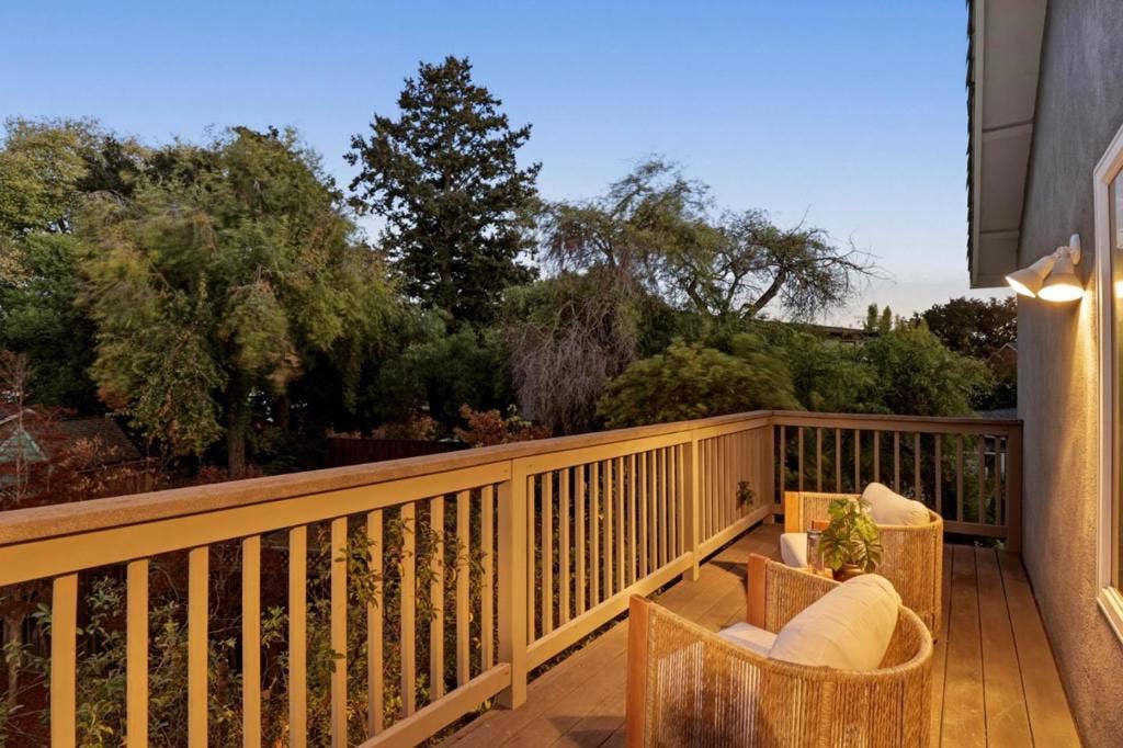 15580 Loma Vista Avenue, Los Gatos, CA 95032 15580 Loma Vista Avenue, Los Gatos, CA 95032