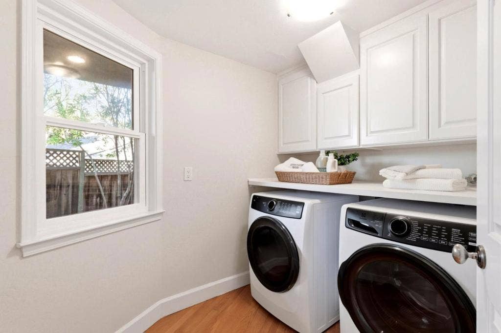 15580 Loma Vista Avenue, Los Gatos, CA 95032 15580 Loma Vista Avenue, Los Gatos, CA 95032