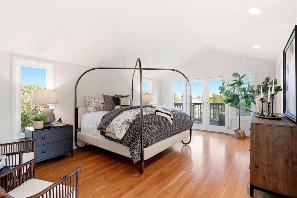 15580 Loma Vista Avenue, Los Gatos, CA 95032 15580 Loma Vista Avenue, Los Gatos, CA 95032