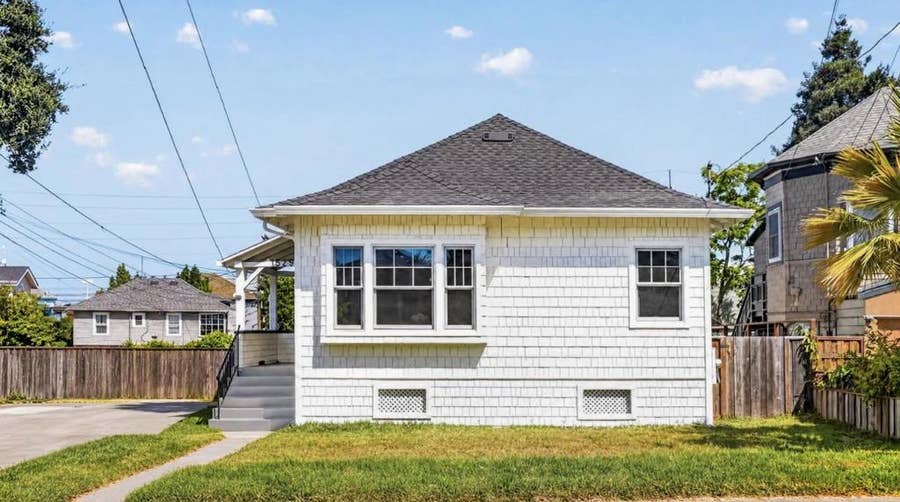 Property photo for 1529 Pacific Avenue, Alameda, CA