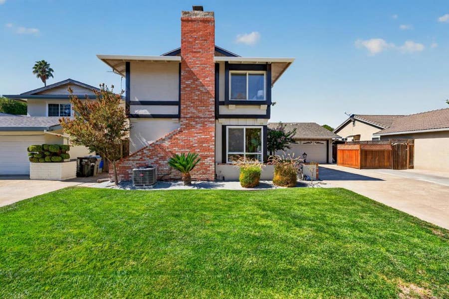 Property photo for 5443 Entrada Cedros, San Jose, CA