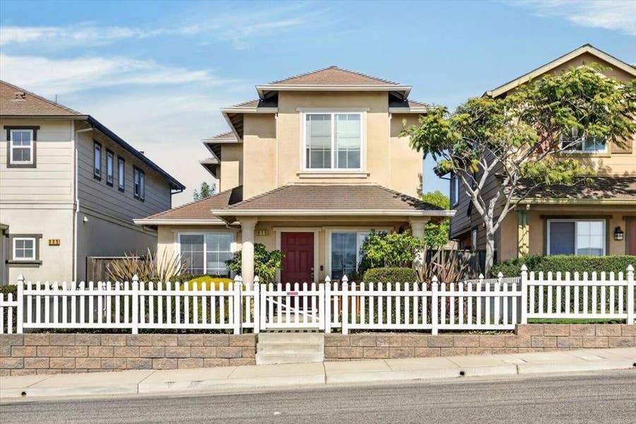 Property photo for 815 Rogge Road, Salinas, CA