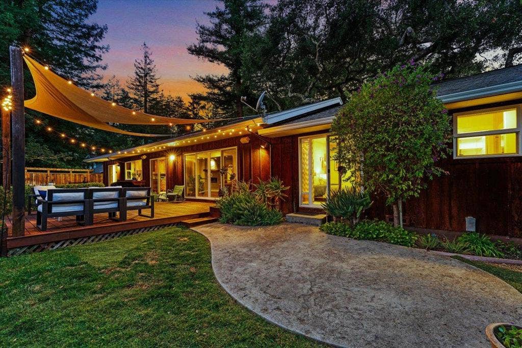 561 Hacienda Drive, Scotts Valley, CA 95066