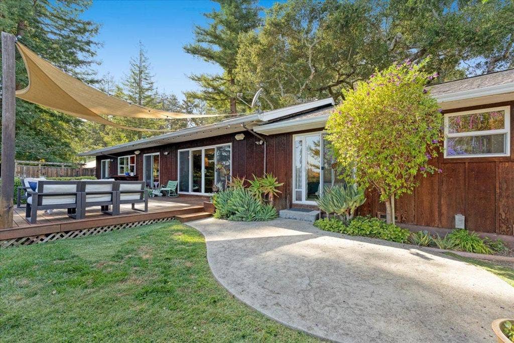 561 Hacienda Drive, Scotts Valley, CA 95066