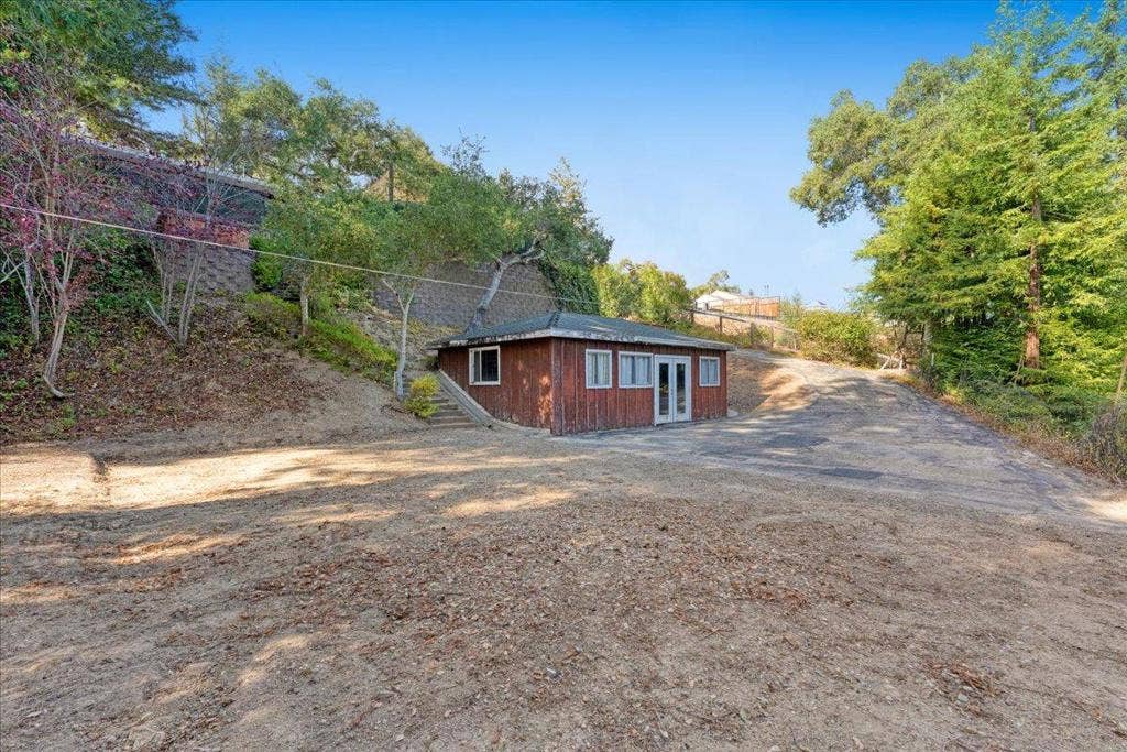 561 Hacienda Drive, Scotts Valley, CA 95066