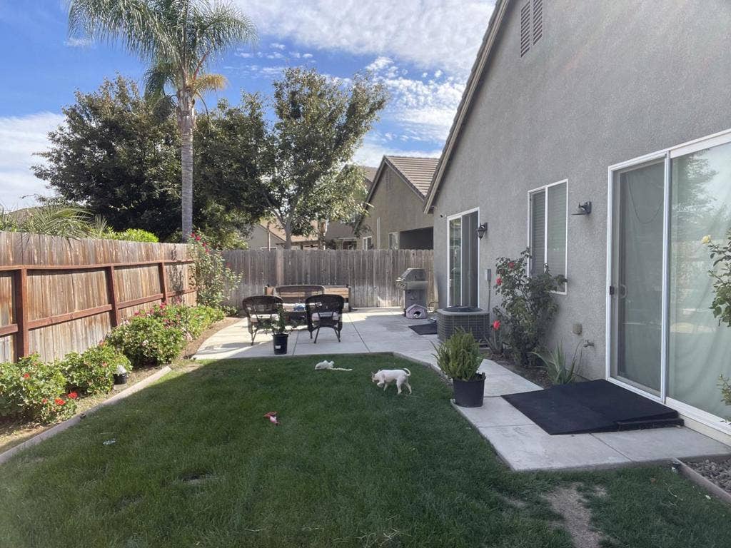 1648 Bermuda Lane, Manteca, CA 95337 1648 Bermuda Lane, Manteca, CA 95337