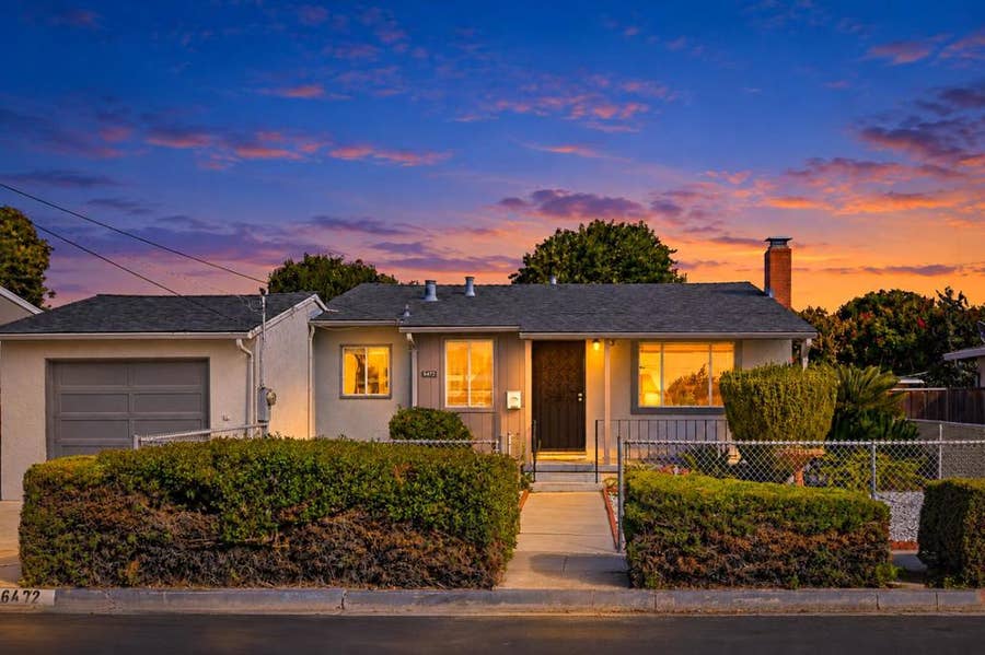 Property photo for 26472 Hickory Avenue, Hayward, CA
