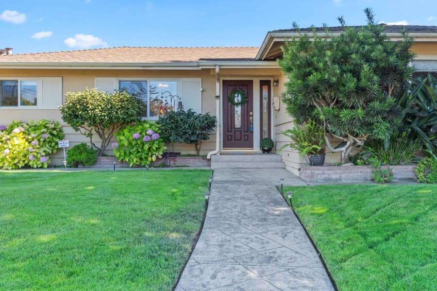 Property photo for 1069 University Avenue, Salinas, CA