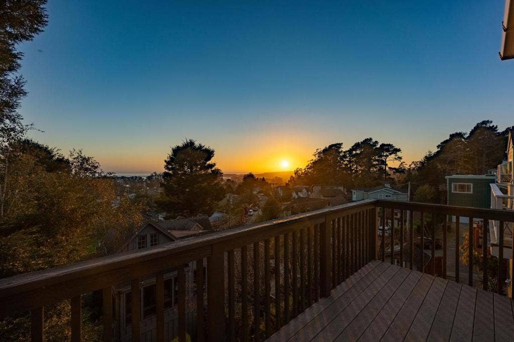212 Dolores Street, El Granada, CA 94018 212 Dolores Street, El Granada, CA 94018