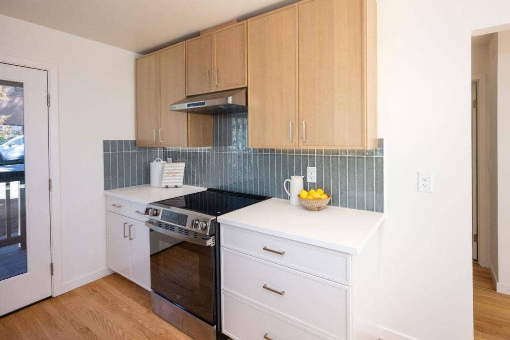 212 Dolores Street, El Granada, CA 94018 212 Dolores Street, El Granada, CA 94018