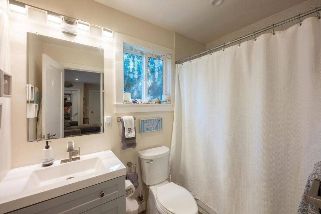 212 Dolores Street, El Granada, CA 94018 212 Dolores Street, El Granada, CA 94018