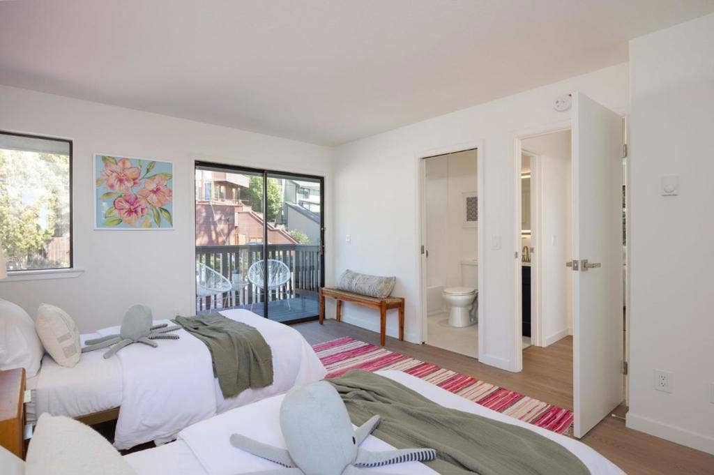 212 Dolores Street, El Granada, CA 94018 212 Dolores Street, El Granada, CA 94018