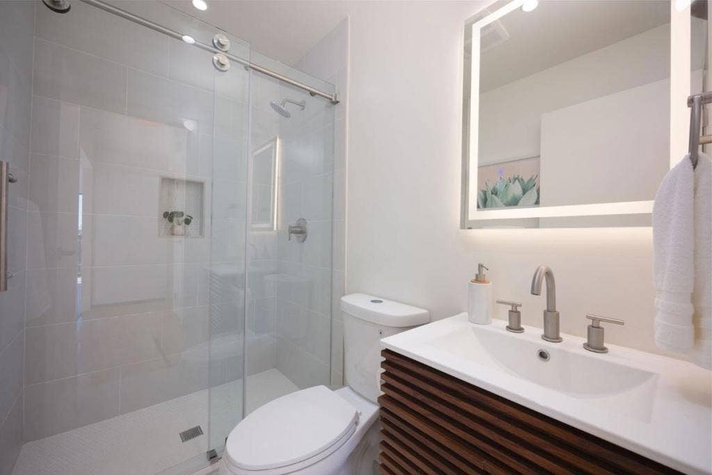 212 Dolores Street, El Granada, CA 94018 212 Dolores Street, El Granada, CA 94018