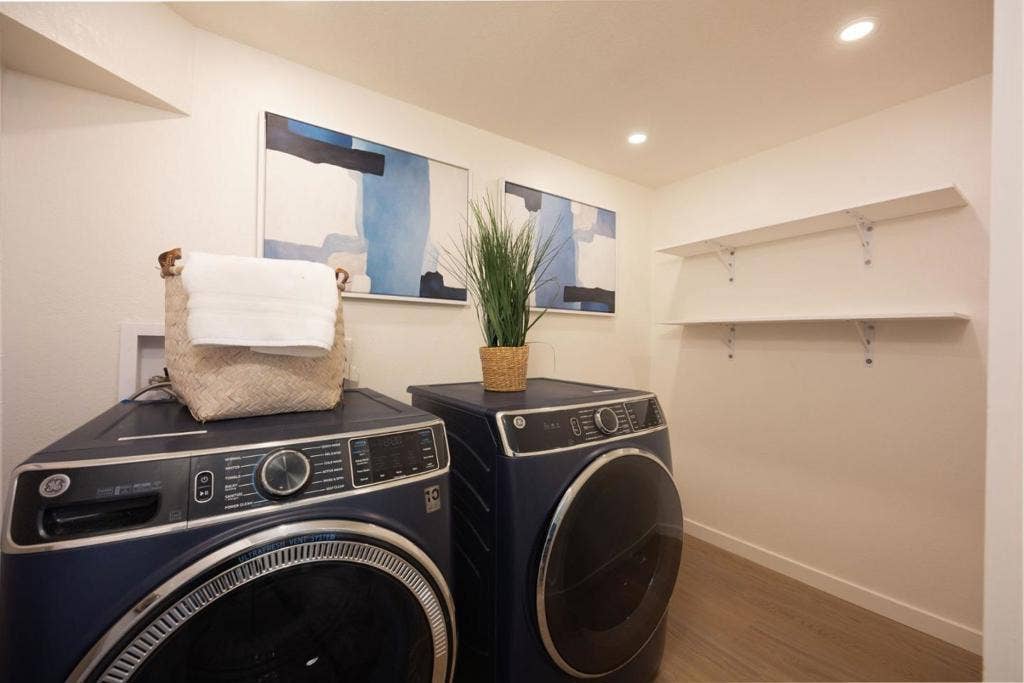 212 Dolores Street, El Granada, CA 94018 212 Dolores Street, El Granada, CA 94018