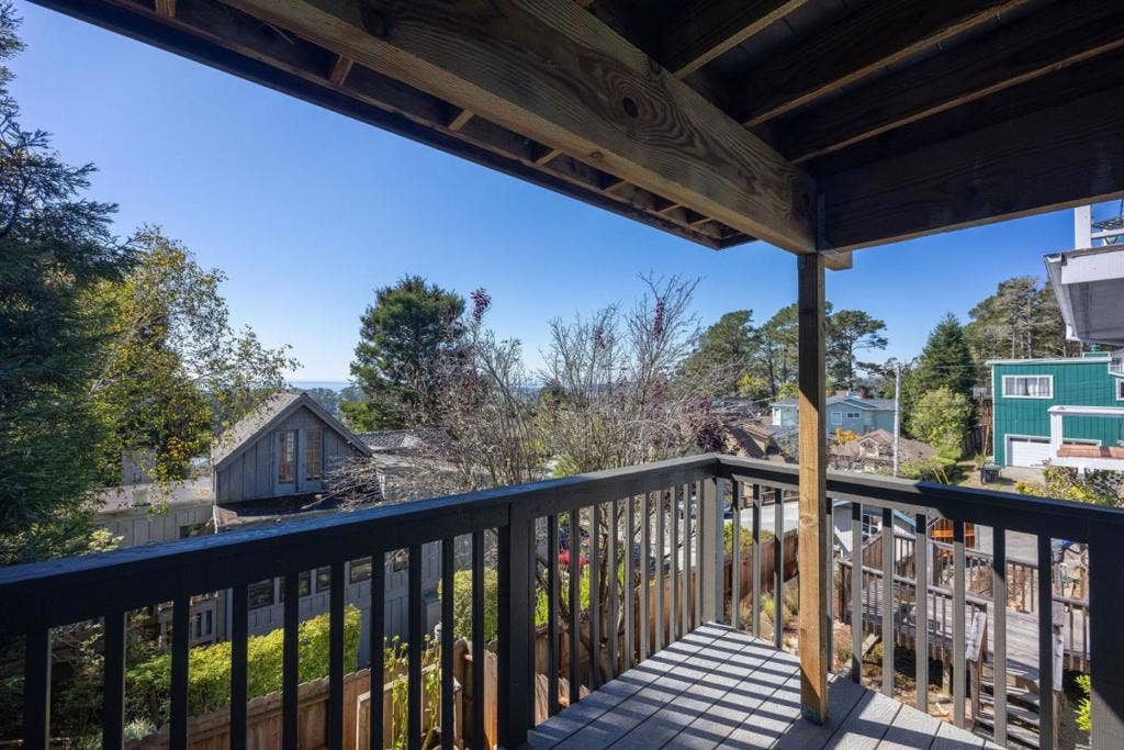 212 Dolores Street, El Granada, CA 94018 212 Dolores Street, El Granada, CA 94018