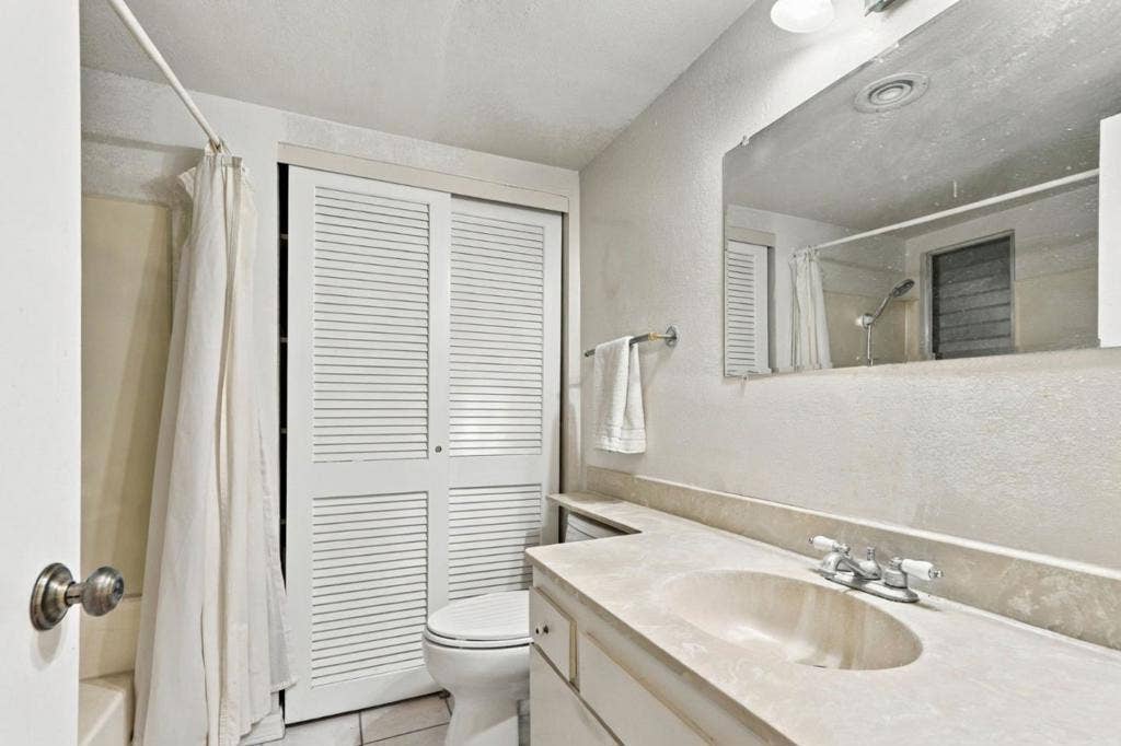 1035 Alta Mira Drive, #A, Santa Clara, CA 95051