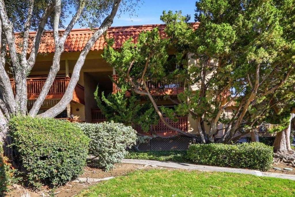 1035 Alta Mira Drive, #A, Santa Clara, CA 95051