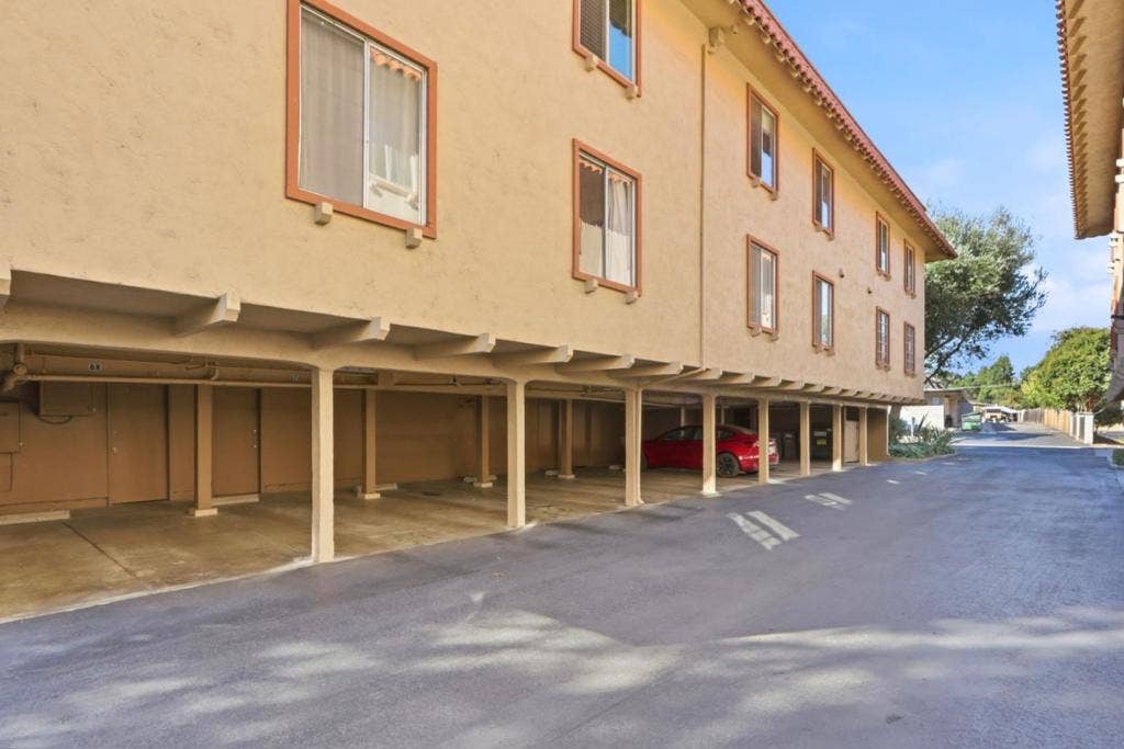 1035 Alta Mira Drive, #A, Santa Clara, CA 95051