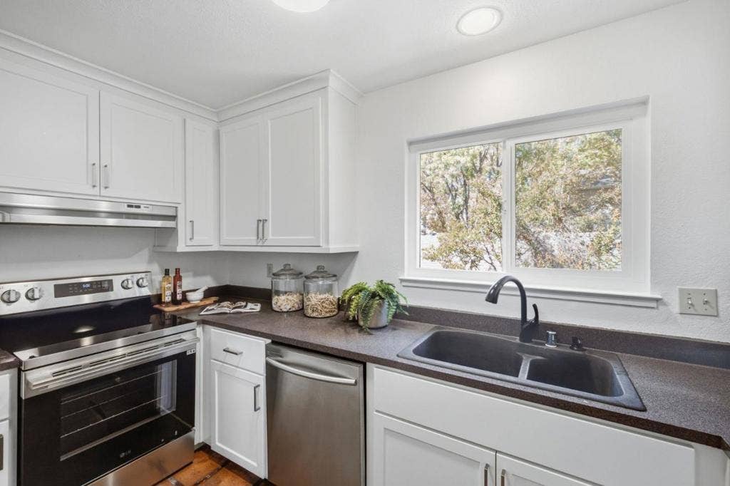 2124 Canoas Garden Avenue, #1, San Jose, CA 95125 2124 Canoas Garden Avenue, #1, San Jose, CA 95125